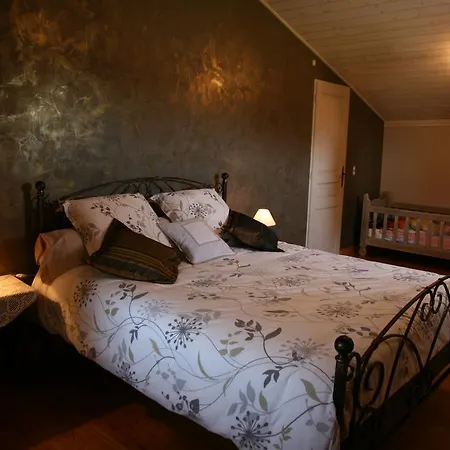 Le Cabanon 度假居 Puy-Saint-Martin